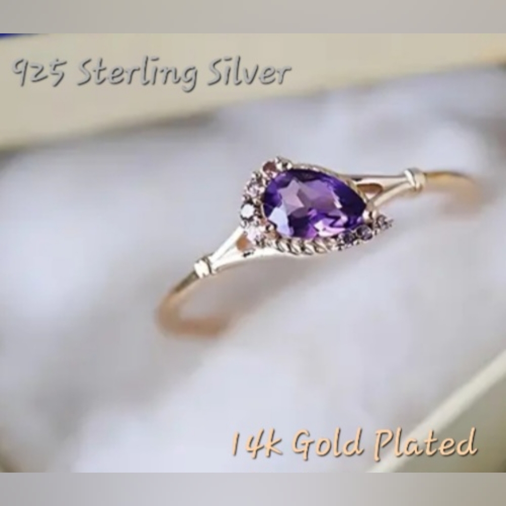 Gorgeous Sterling Silver Ring is 14k Gold Plated. Size 7. New. Fast Ship. Pretty